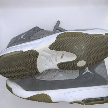 Nike Air Jordan Max Aura 2 Grey