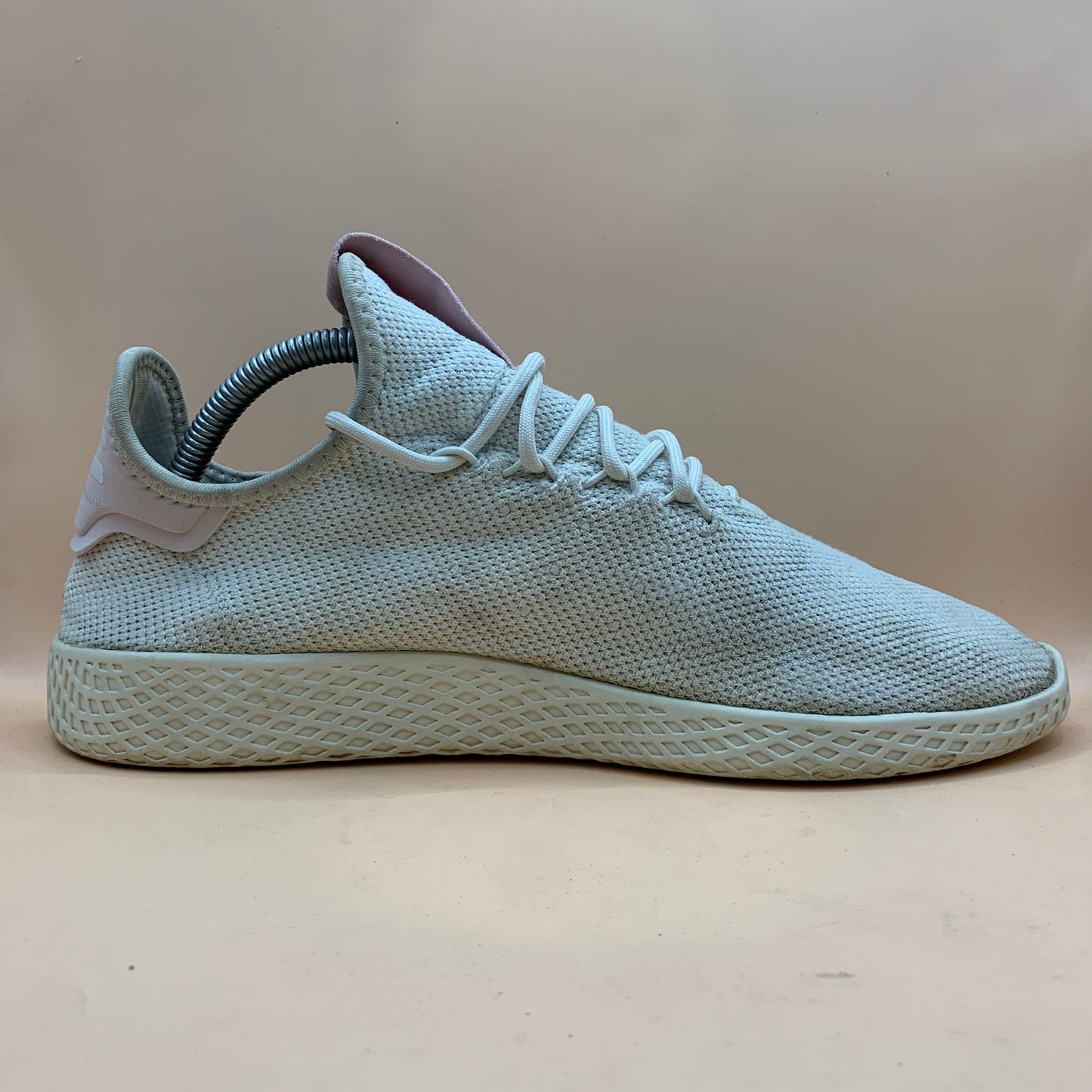 Adidas Pharrell Williams HU Raw Pink