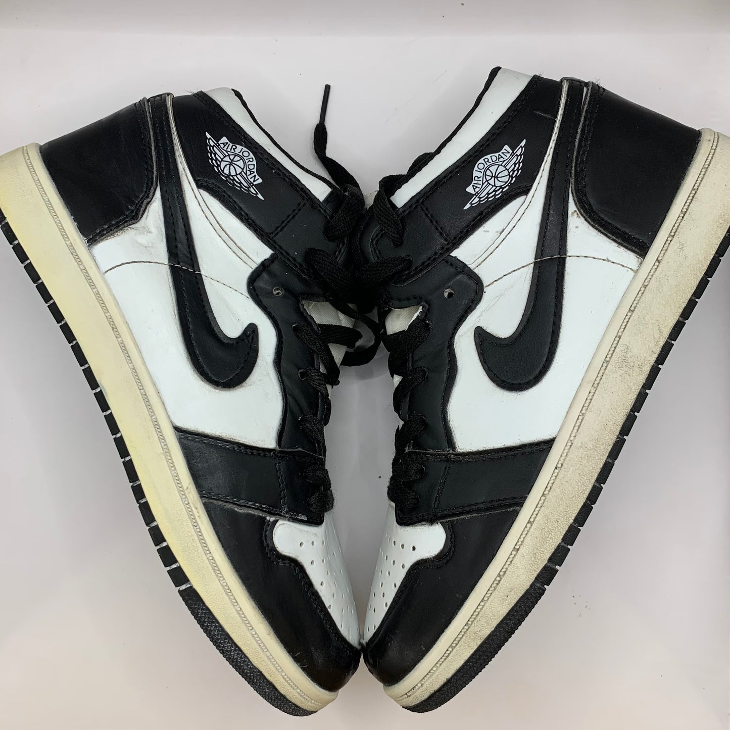 Nike Air Jordan 1 Retro High OG Black & White