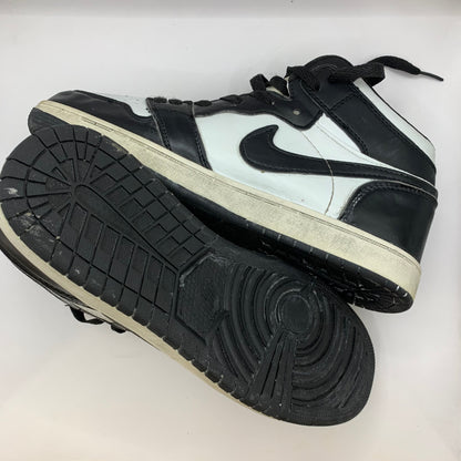 Nike Air Jordan 1 Retro High OG Black & White