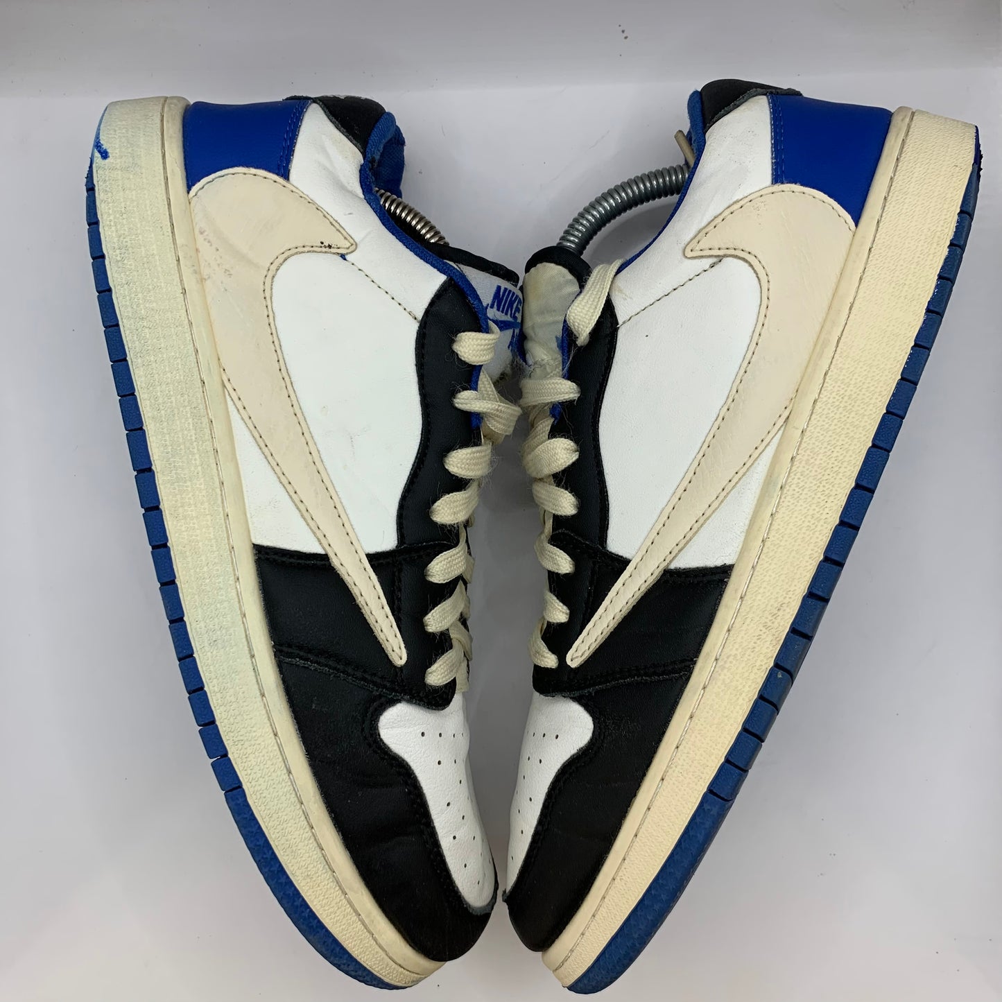 Nike Air Jordan x Travis Scott 1 Low