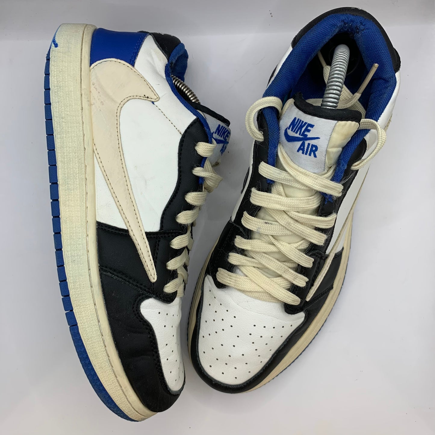 Nike Air Jordan x Travis Scott 1 Low